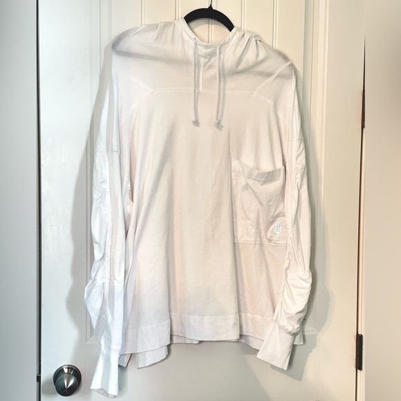 Free People Movement Hot Shot Layer Hoody NWT MEDIUM Oversized in White - Picture 6 of 7